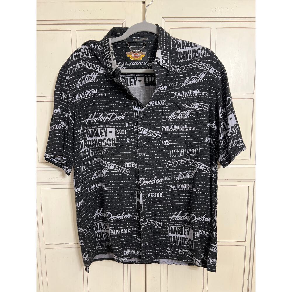 Vintage Harley Davidson men’s button down shirt all over script large?